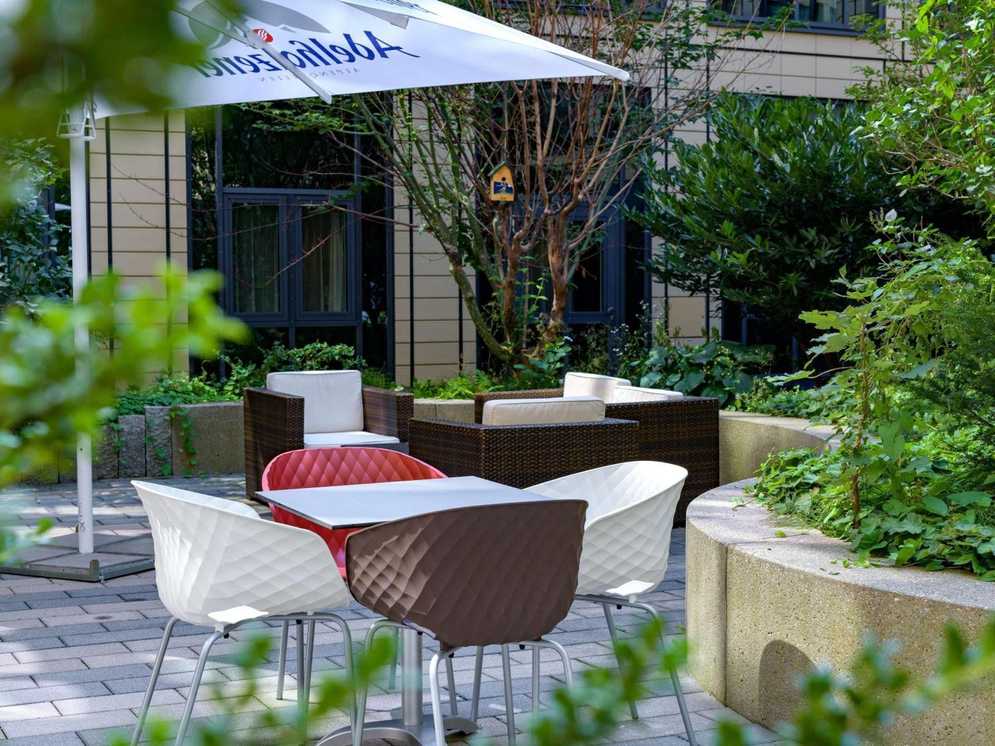 Ibis Muenchen Parkstadt Schwabing Exterior photo