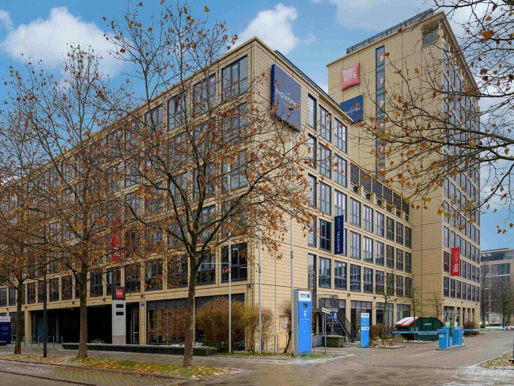 Ibis Muenchen Parkstadt Schwabing Exterior photo