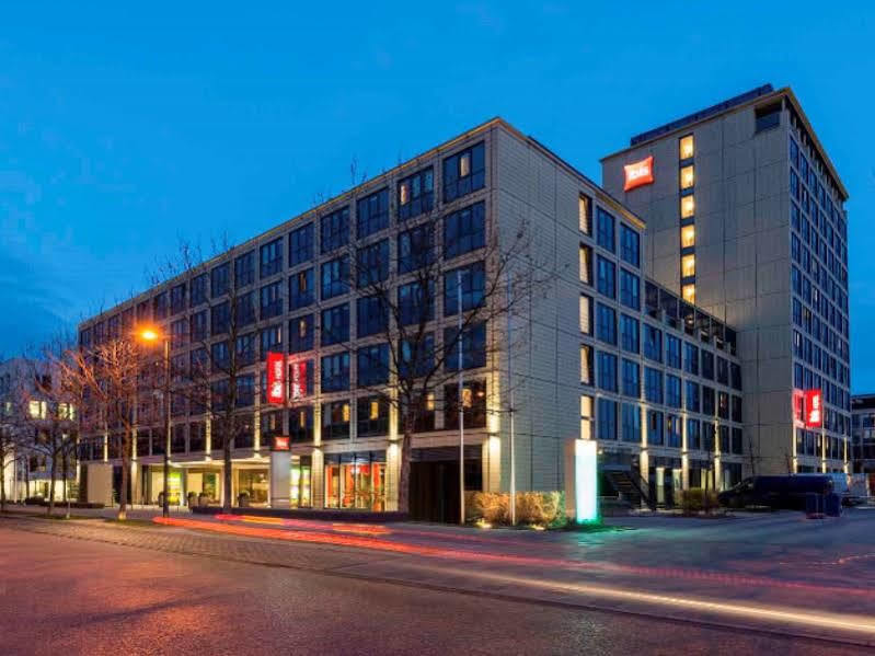 Ibis Muenchen Parkstadt Schwabing Exterior photo