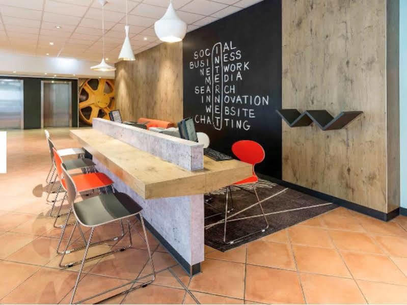 Ibis Muenchen Parkstadt Schwabing Exterior photo